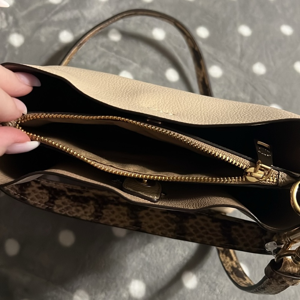 Coach Cream Crossbody Bag - Picture 9 of 10